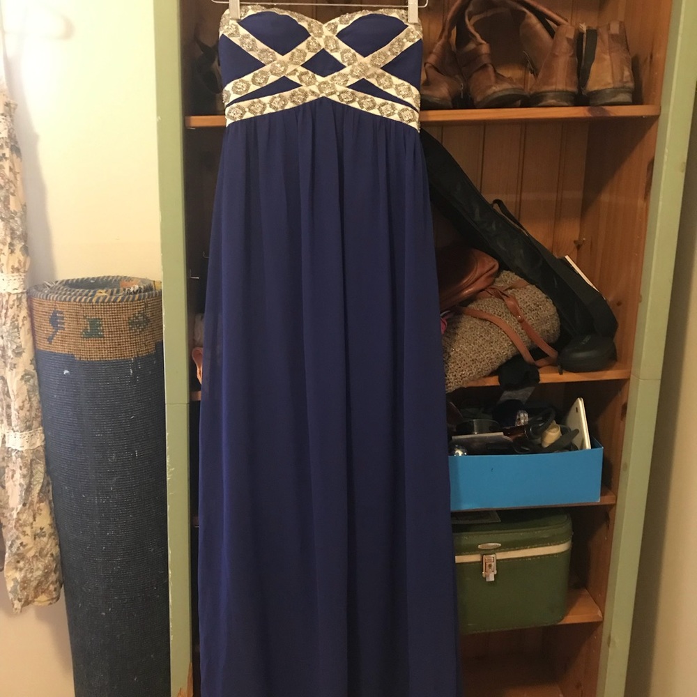 Minuet prom dress